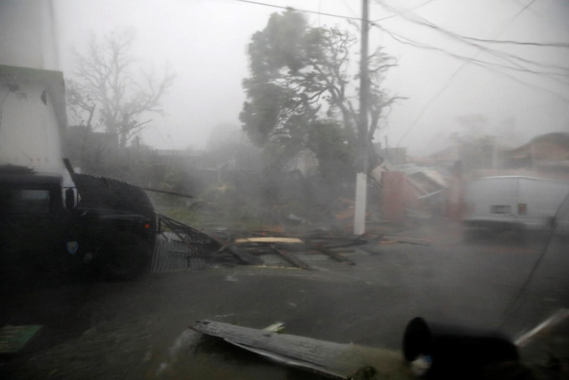 Guayama durante el paso del huracán. (Foto: Reuters | Univision)